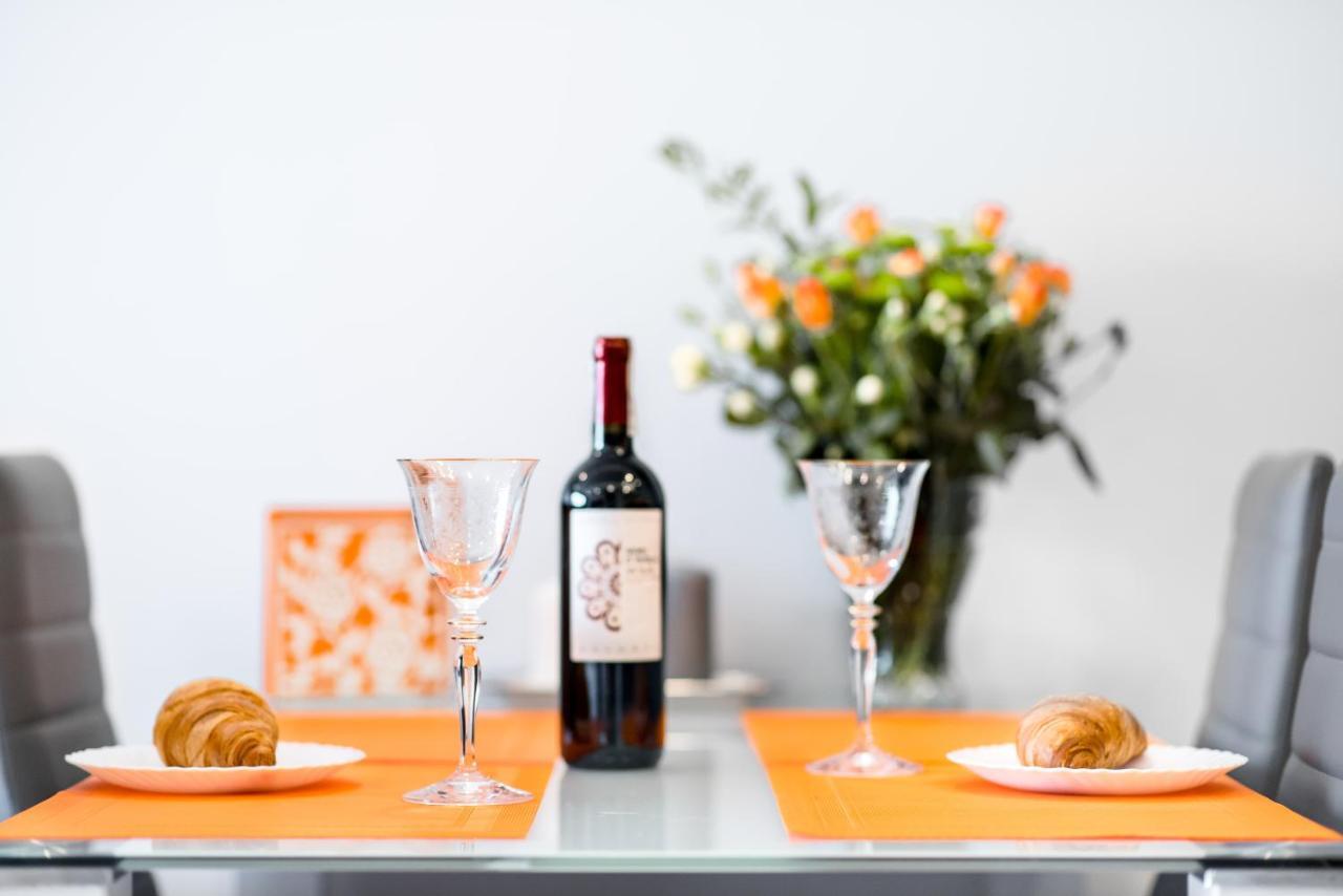 غدانسك Apartment Orange Dream المظهر الخارجي الصورة